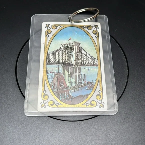 TIFFANY & CO.VINTAGE PLAYING CARD KEYCHAIN/ BAG CHARM.♦️SUIT BROOKLYN BRIDGE - Picture 2 of 8